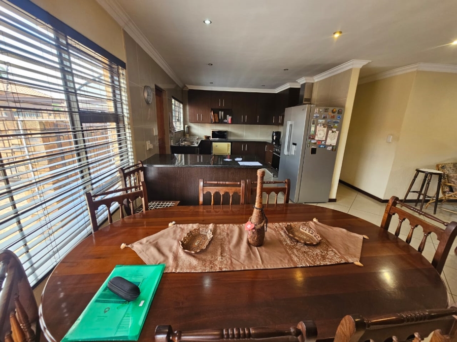 3 Bedroom Property for Sale in New Redruth Gauteng