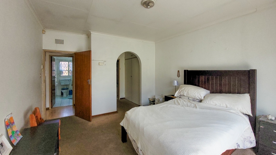 3 Bedroom Property for Sale in Barvallen Gauteng