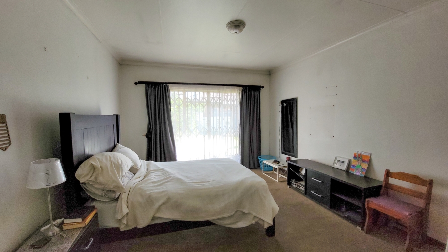 3 Bedroom Property for Sale in Barvallen Gauteng