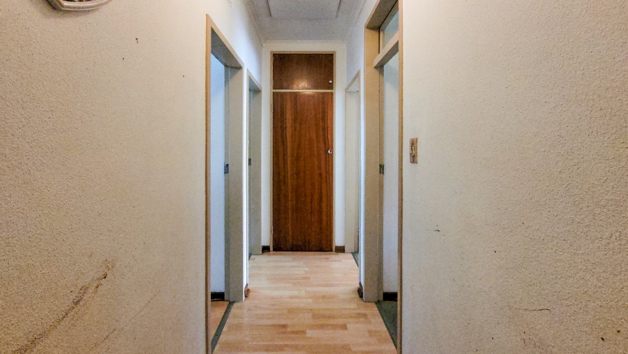 3 Bedroom Property for Sale in Barvallen Gauteng