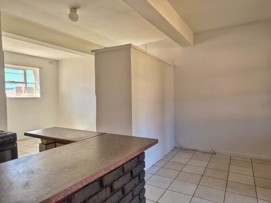 1 Bedroom Property for Sale in Albertville Gauteng