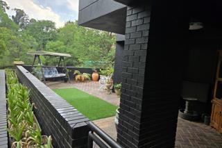 To Let 2 Bedroom Property for Rent in Bedfordview Gauteng