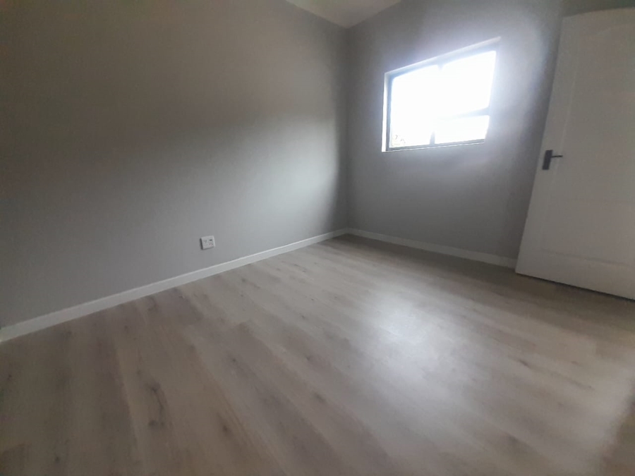 To Let 2 Bedroom Property for Rent in Bryanston Gauteng