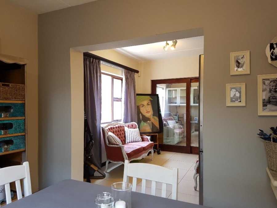 To Let 3 Bedroom Property for Rent in Douglasdale Gauteng