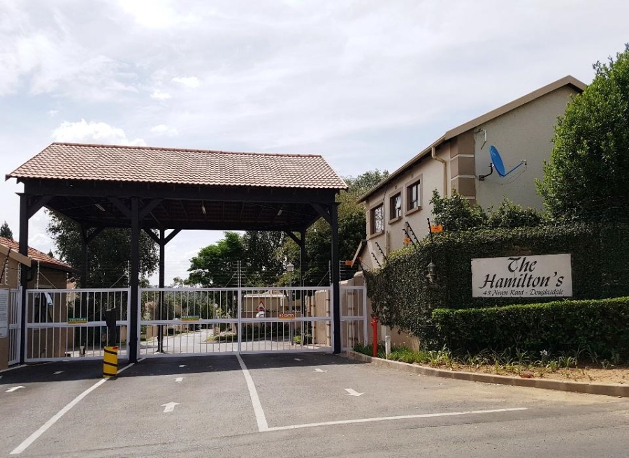 To Let 3 Bedroom Property for Rent in Douglasdale Gauteng