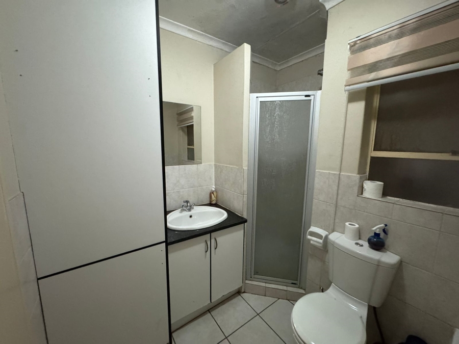 2 Bedroom Property for Sale in Menlyn Gauteng