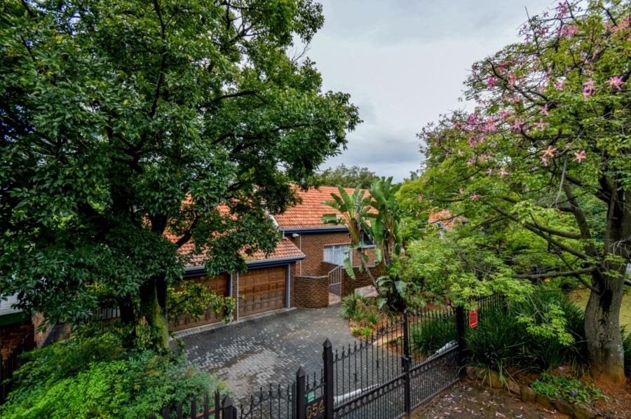 3 Bedroom Property for Sale in Garsfontein Gauteng