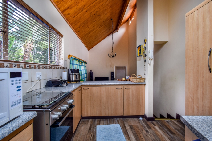 3 Bedroom Property for Sale in Garsfontein Gauteng