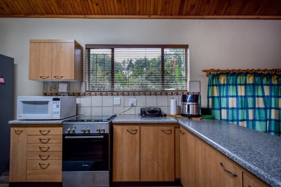 3 Bedroom Property for Sale in Garsfontein Gauteng