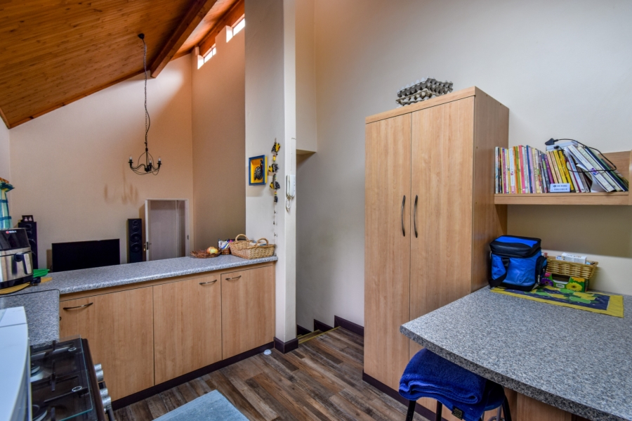 3 Bedroom Property for Sale in Garsfontein Gauteng