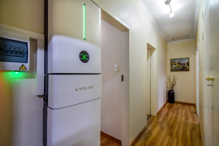 3 Bedroom Property for Sale in Garsfontein Gauteng