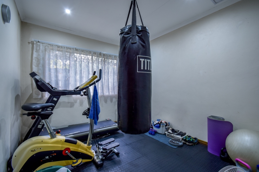 3 Bedroom Property for Sale in Garsfontein Gauteng