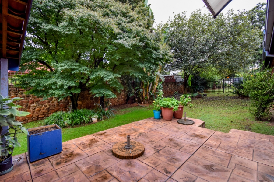 3 Bedroom Property for Sale in Garsfontein Gauteng