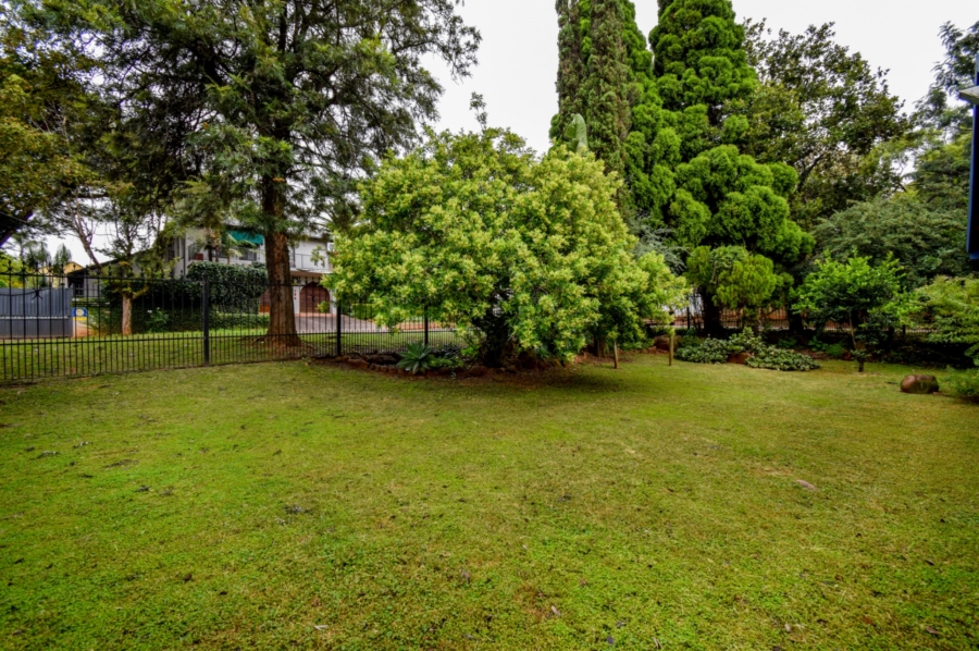 3 Bedroom Property for Sale in Garsfontein Gauteng