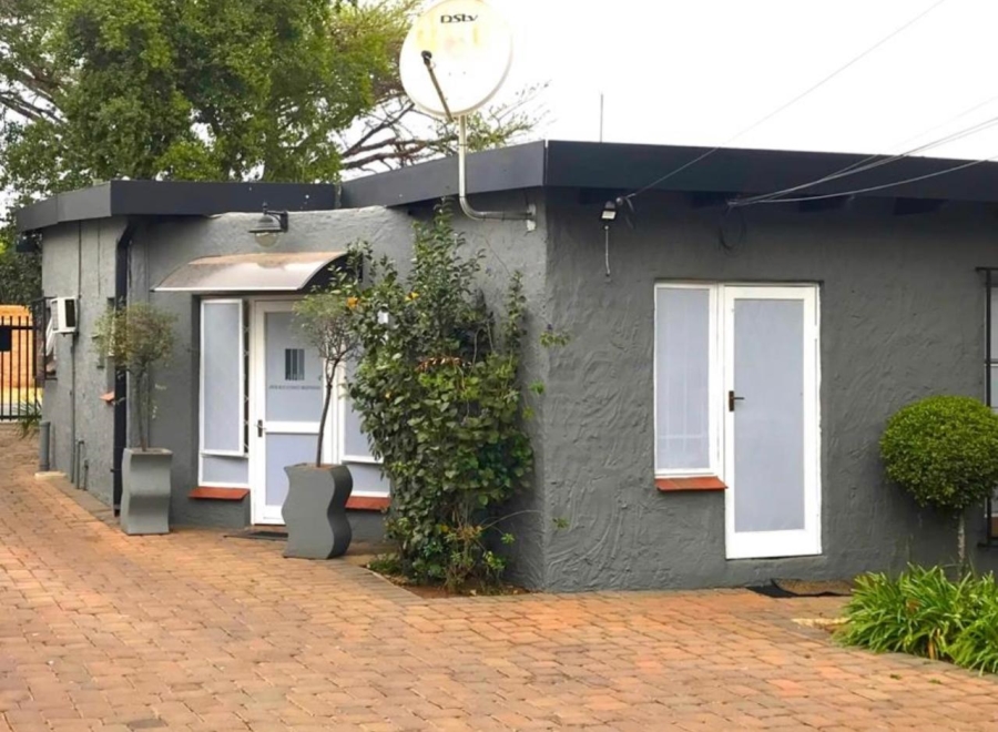 Commercial Property for Sale in Garsfontein Gauteng