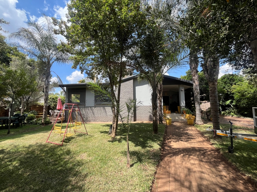 4 Bedroom Property for Sale in Lyttelton Manor Gauteng