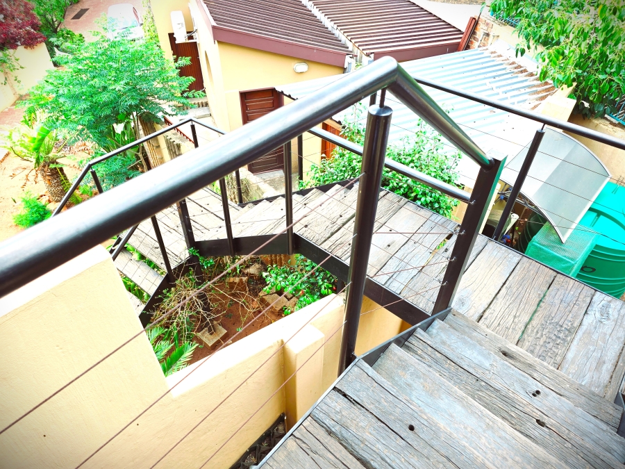 6 Bedroom Property for Sale in Murrayfield Gauteng