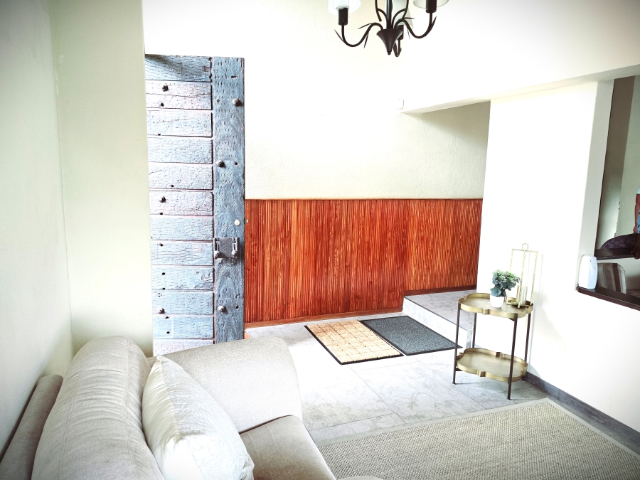 6 Bedroom Property for Sale in Murrayfield Gauteng