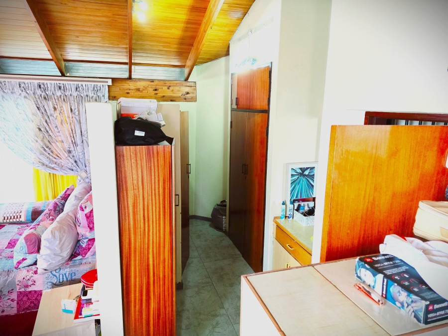 6 Bedroom Property for Sale in Murrayfield Gauteng