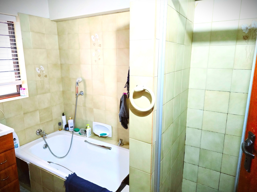 6 Bedroom Property for Sale in Murrayfield Gauteng