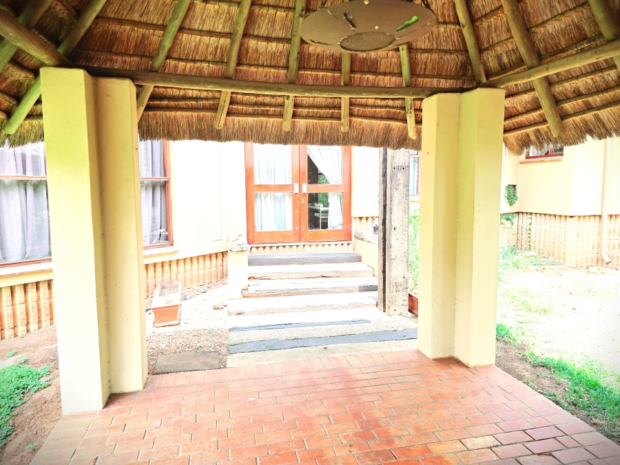 6 Bedroom Property for Sale in Murrayfield Gauteng