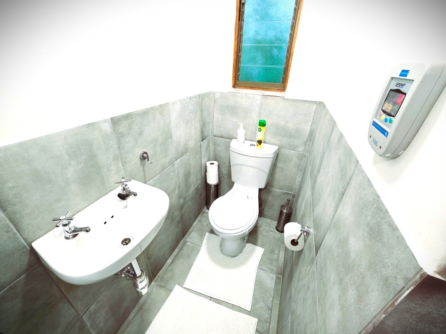 6 Bedroom Property for Sale in Murrayfield Gauteng