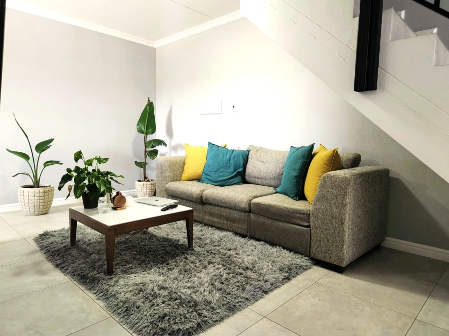 3 Bedroom Property for Sale in Glen Austin Gauteng