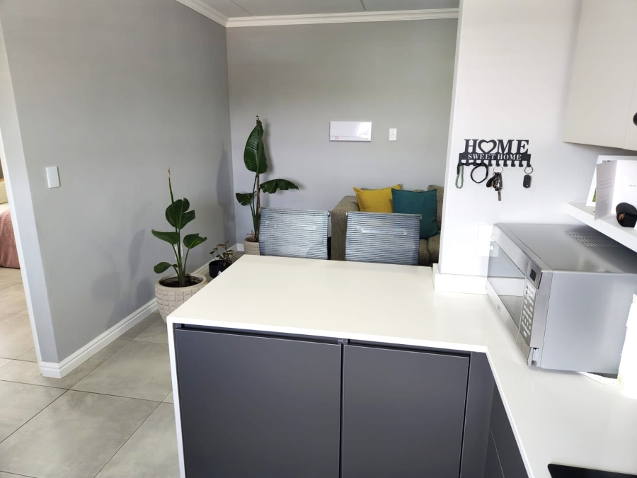 3 Bedroom Property for Sale in Glen Austin Gauteng