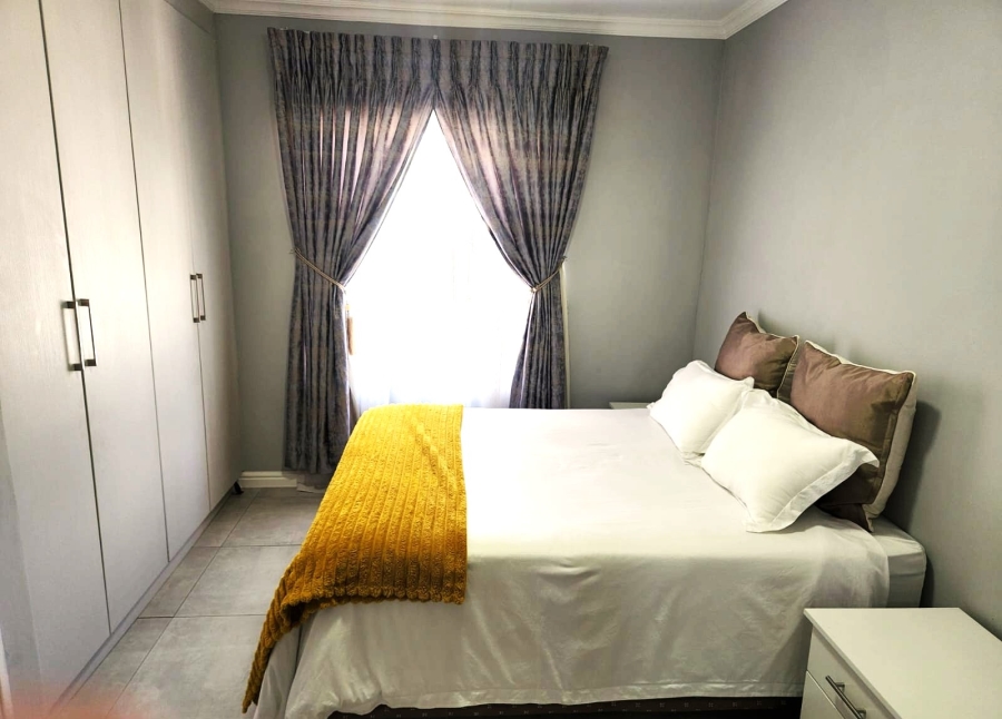 3 Bedroom Property for Sale in Glen Austin Gauteng