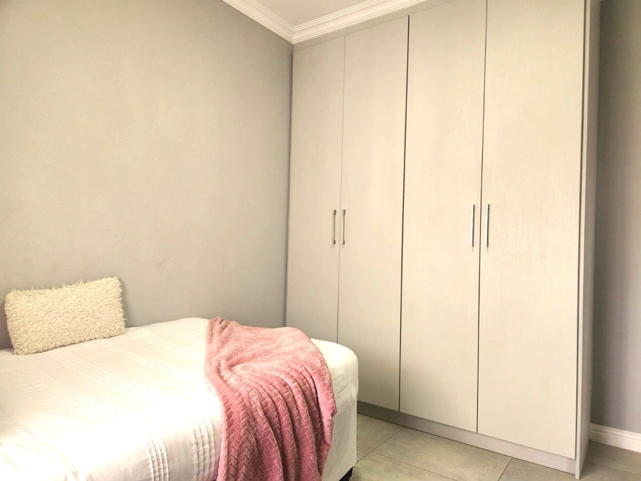 3 Bedroom Property for Sale in Glen Austin Gauteng