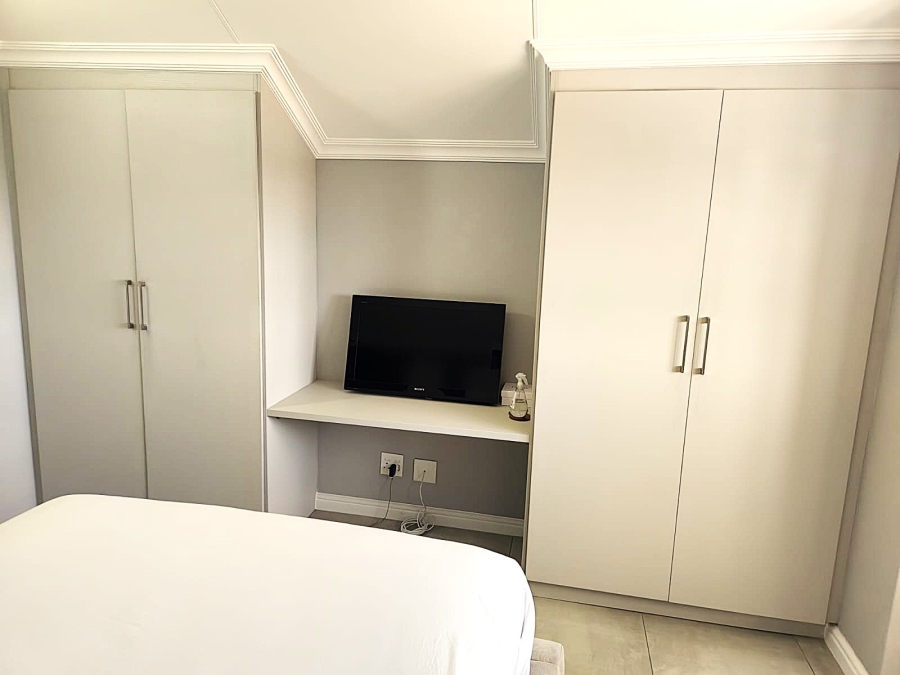 3 Bedroom Property for Sale in Glen Austin Gauteng