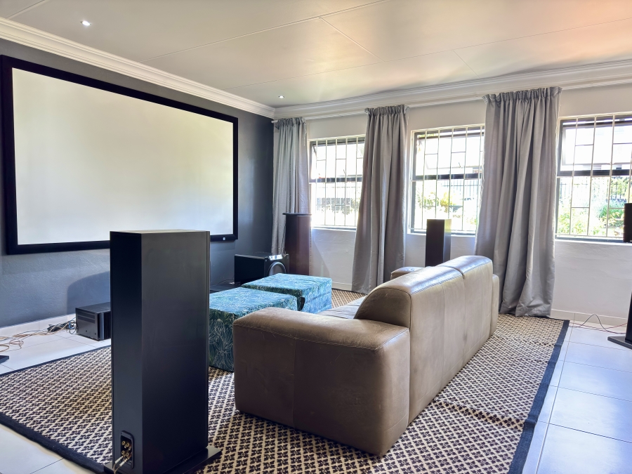 4 Bedroom Property for Sale in Lynnwood Glen Gauteng