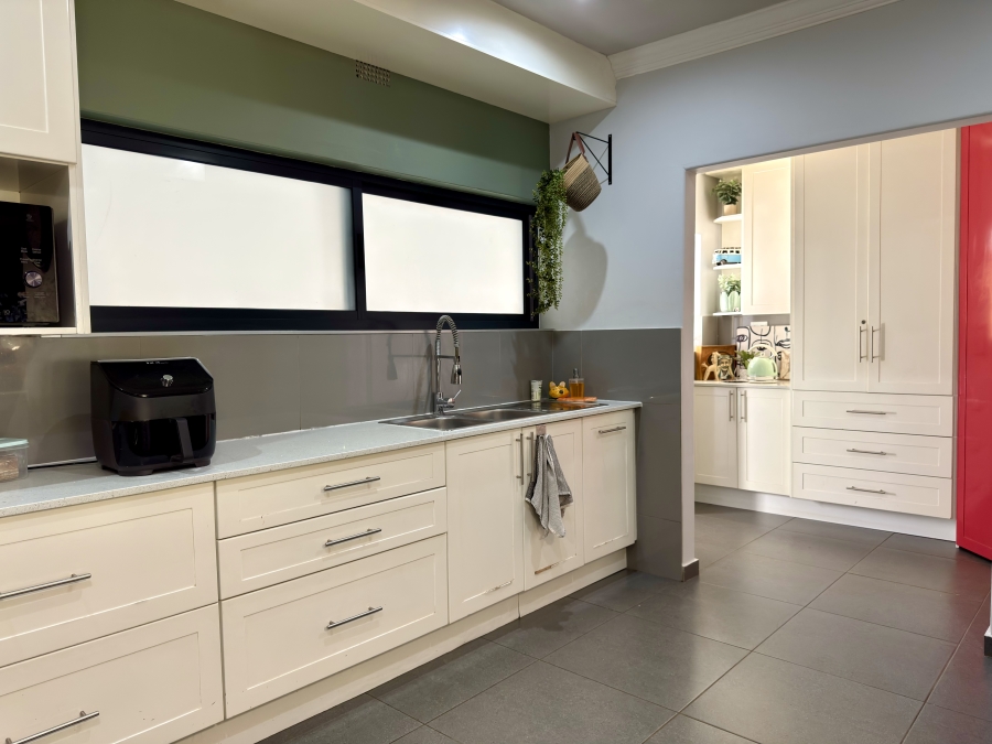 4 Bedroom Property for Sale in Lynnwood Glen Gauteng