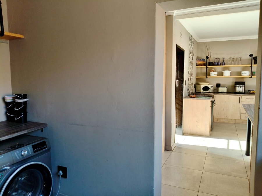 4 Bedroom Property for Sale in Wierda Park Gauteng