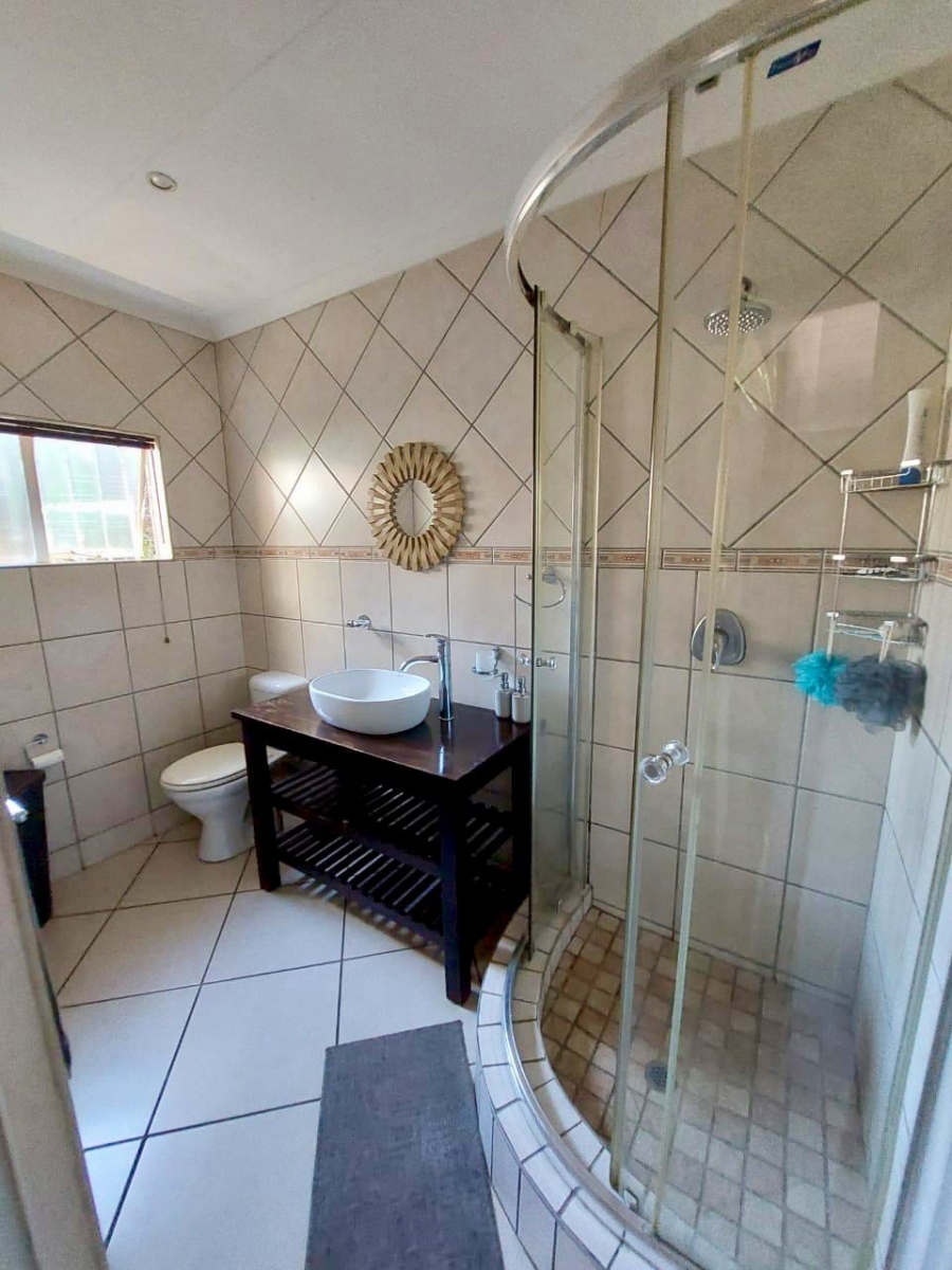 4 Bedroom Property for Sale in Wierda Park Gauteng