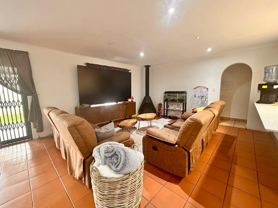 4 Bedroom Property for Sale in Moreleta Park Gauteng