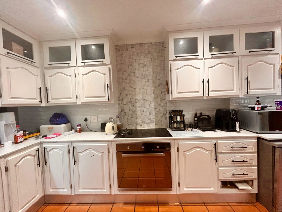 4 Bedroom Property for Sale in Moreleta Park Gauteng