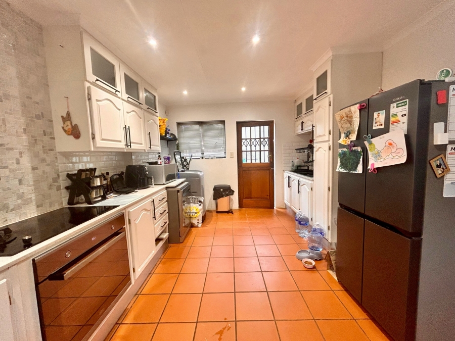 4 Bedroom Property for Sale in Moreleta Park Gauteng