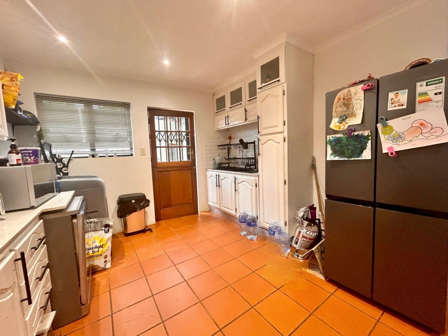 4 Bedroom Property for Sale in Moreleta Park Gauteng