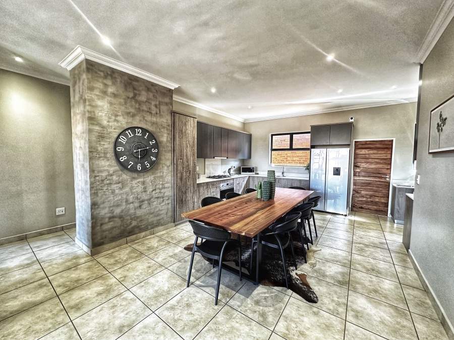 3 Bedroom Property for Sale in Six Fountains Estate Gauteng