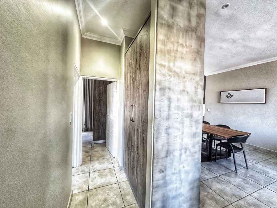 3 Bedroom Property for Sale in Six Fountains Estate Gauteng