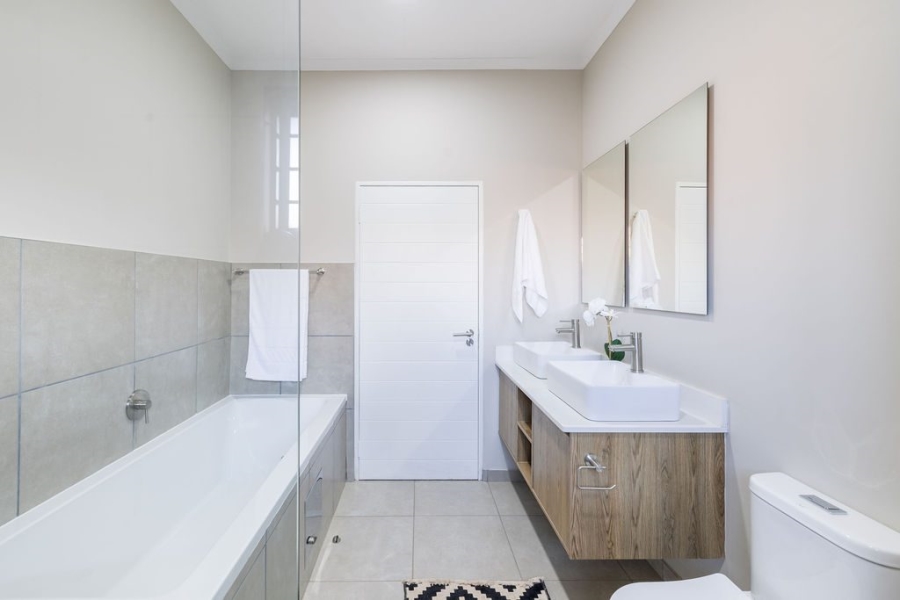 3 Bedroom Property for Sale in Rietvalleirand Gauteng