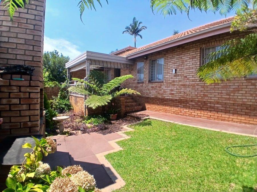 To Let 3 Bedroom Property for Rent in Brummeria Gauteng