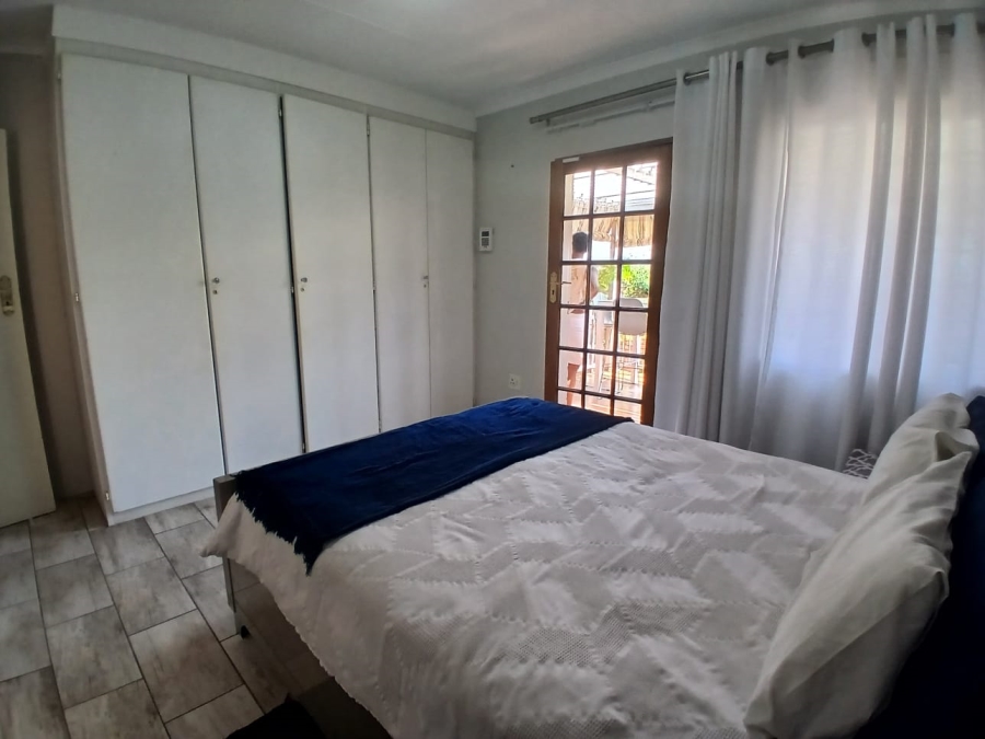 To Let 3 Bedroom Property for Rent in Brummeria Gauteng