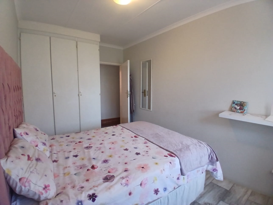 To Let 3 Bedroom Property for Rent in Brummeria Gauteng