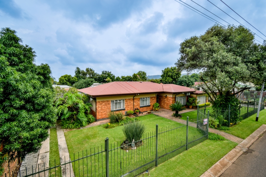 4 Bedroom Property for Sale in Villieria Gauteng