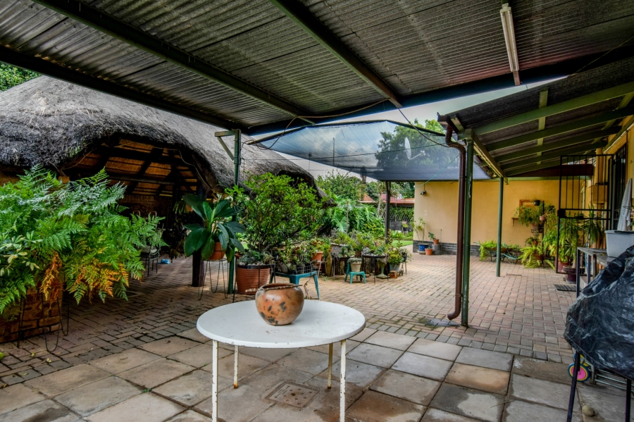 4 Bedroom Property for Sale in Villieria Gauteng