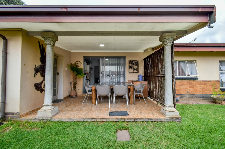 4 Bedroom Property for Sale in Villieria Gauteng