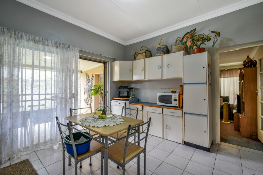 4 Bedroom Property for Sale in Villieria Gauteng