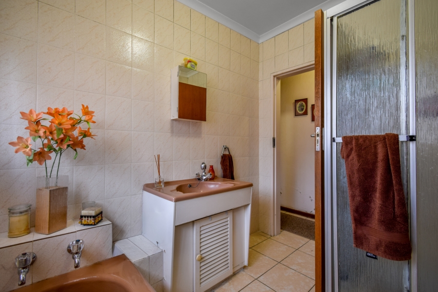 4 Bedroom Property for Sale in Villieria Gauteng